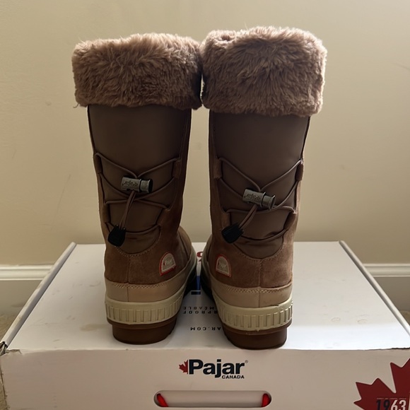 Pajar 🇨🇦 Genuine leather impermeable & waterproof Barb -Boot Taupe boots M 41 - Picture 2 of 7